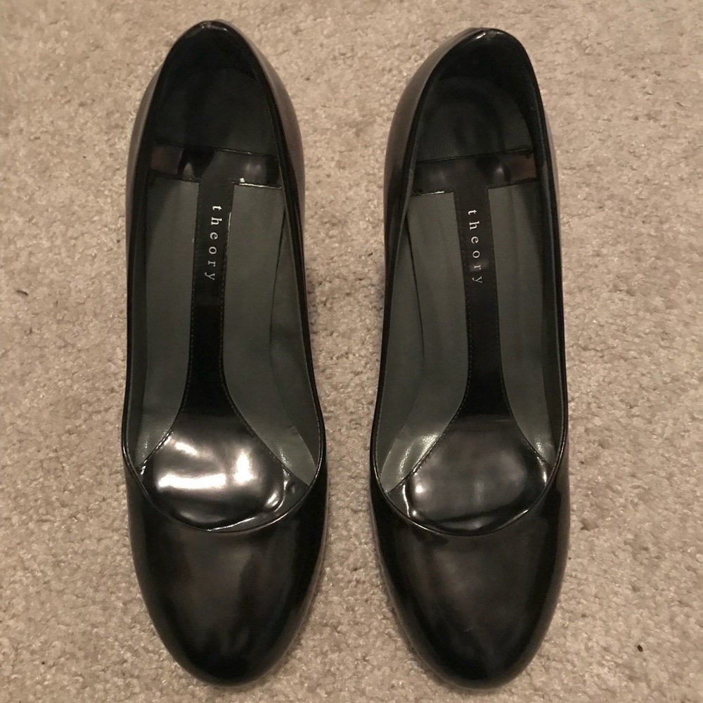 Theory black patent pumps